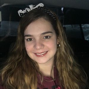 Meet your Posher, Melina